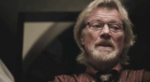 Geniální Michael Parks. Neříkám, že to je jeho životní role, ale na něm film stojí.